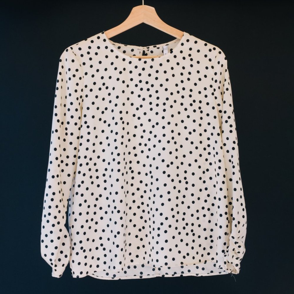 polka dot top